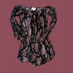 ✨ *BOGO* LA Hearts Romper *BOGO* ✨